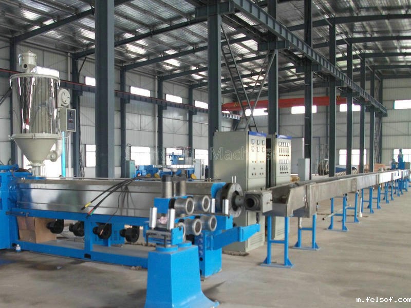 探索电线押出机机头的多样化世界